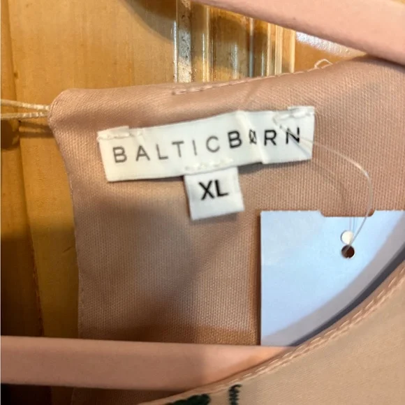 Baltic Born Blush Floral Embroidered Tulle Dress – XL - Picture 3 of 6